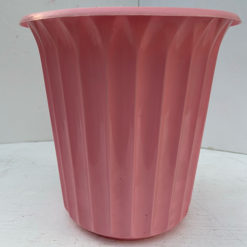 Vintage Rose Pink Fluted Trash Can Bathroom Wastebasket Retro